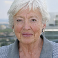 Die ehemalige SPD-Bundesministerin Renate Schmidt stellt ihr Buch vor.